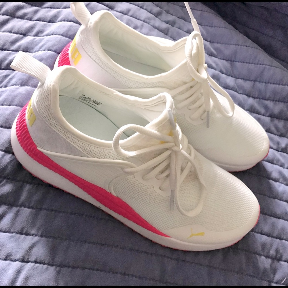 Women’s Puma Shoes